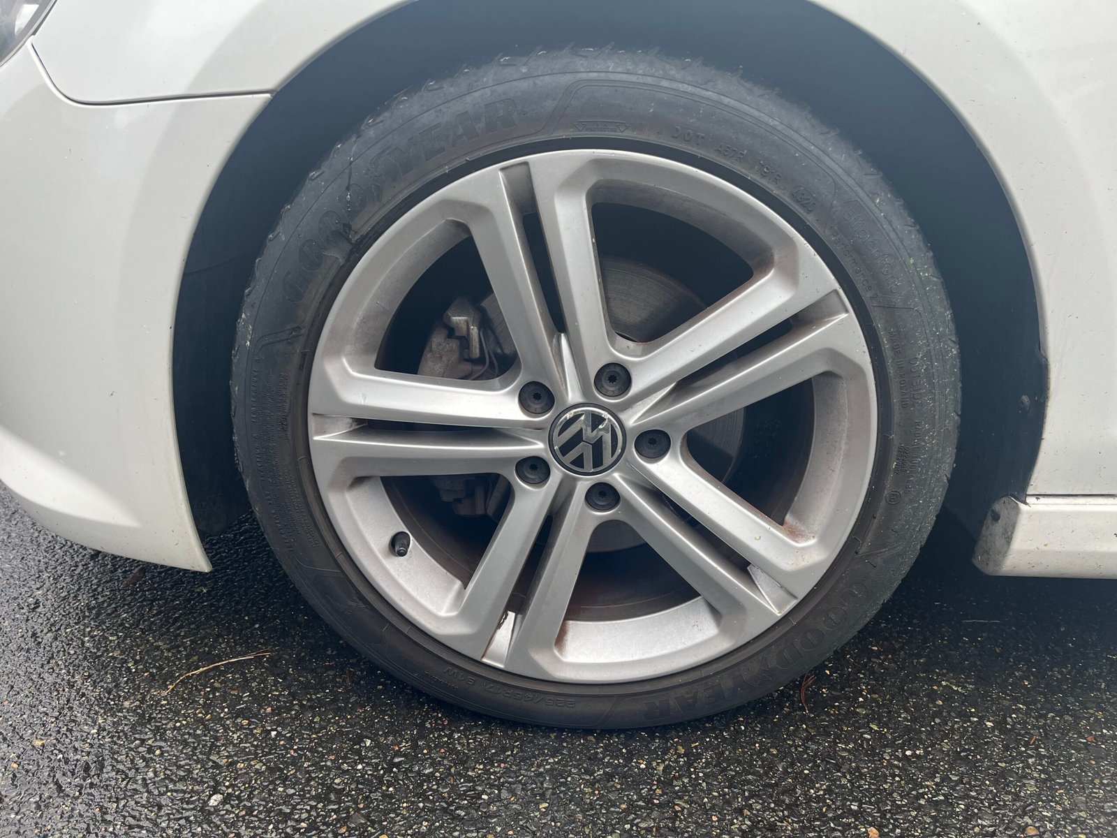 VOLKSWAGEN Golf VI 5 Portes 1.4 TSI 16V 122 cv