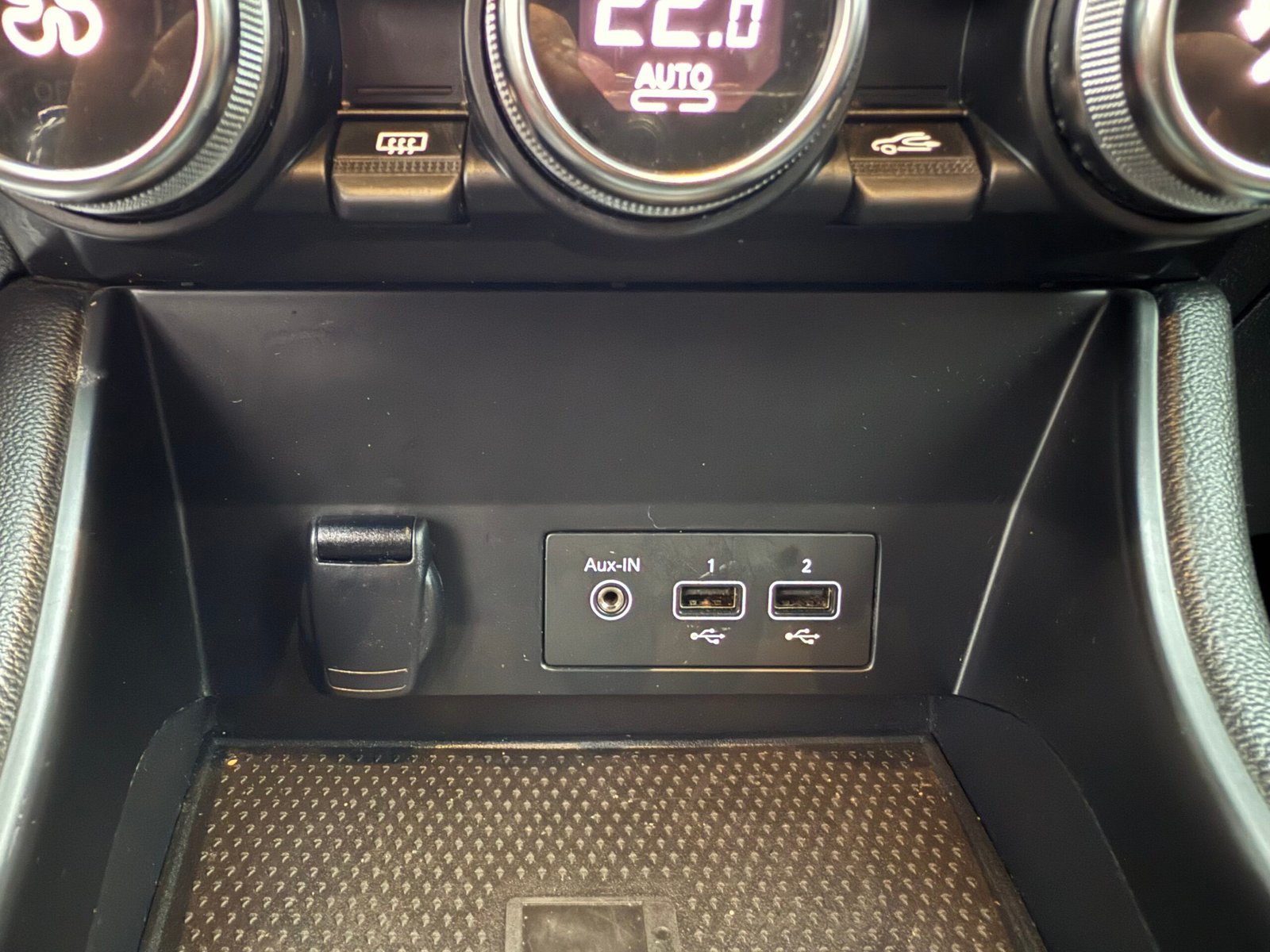 RENAULT Captur Intens II 1.0 TCe 12V S&S 100 cv