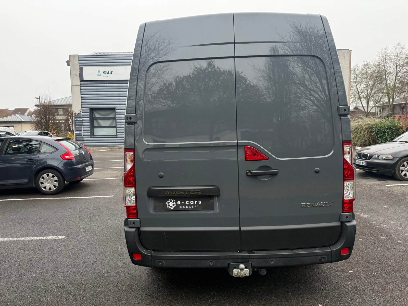 RENAULT Master Confort III Phase 2 Traction Fourgon 2.3 dCi 16V Fourgon BVR 150 cv Boîte auto