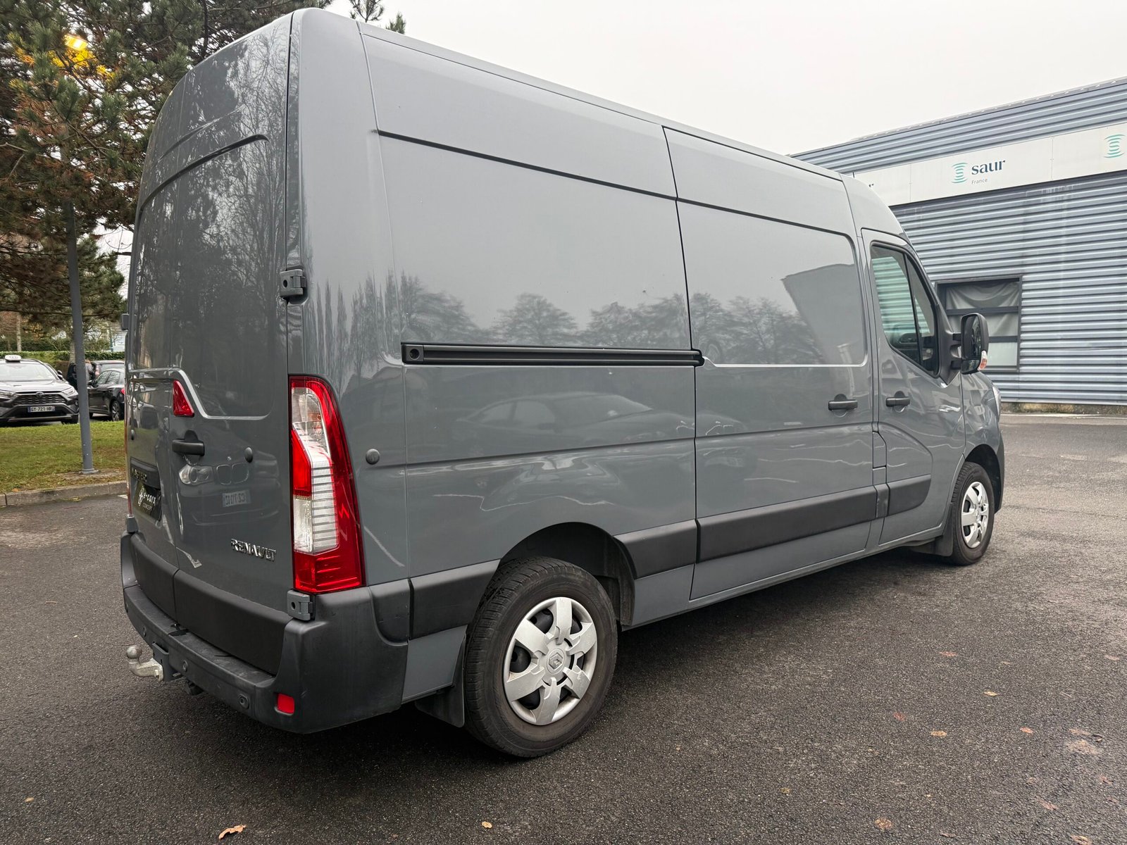 RENAULT Master Confort III Phase 2 Traction Fourgon 2.3 dCi 16V Fourgon BVR 150 cv Boîte auto