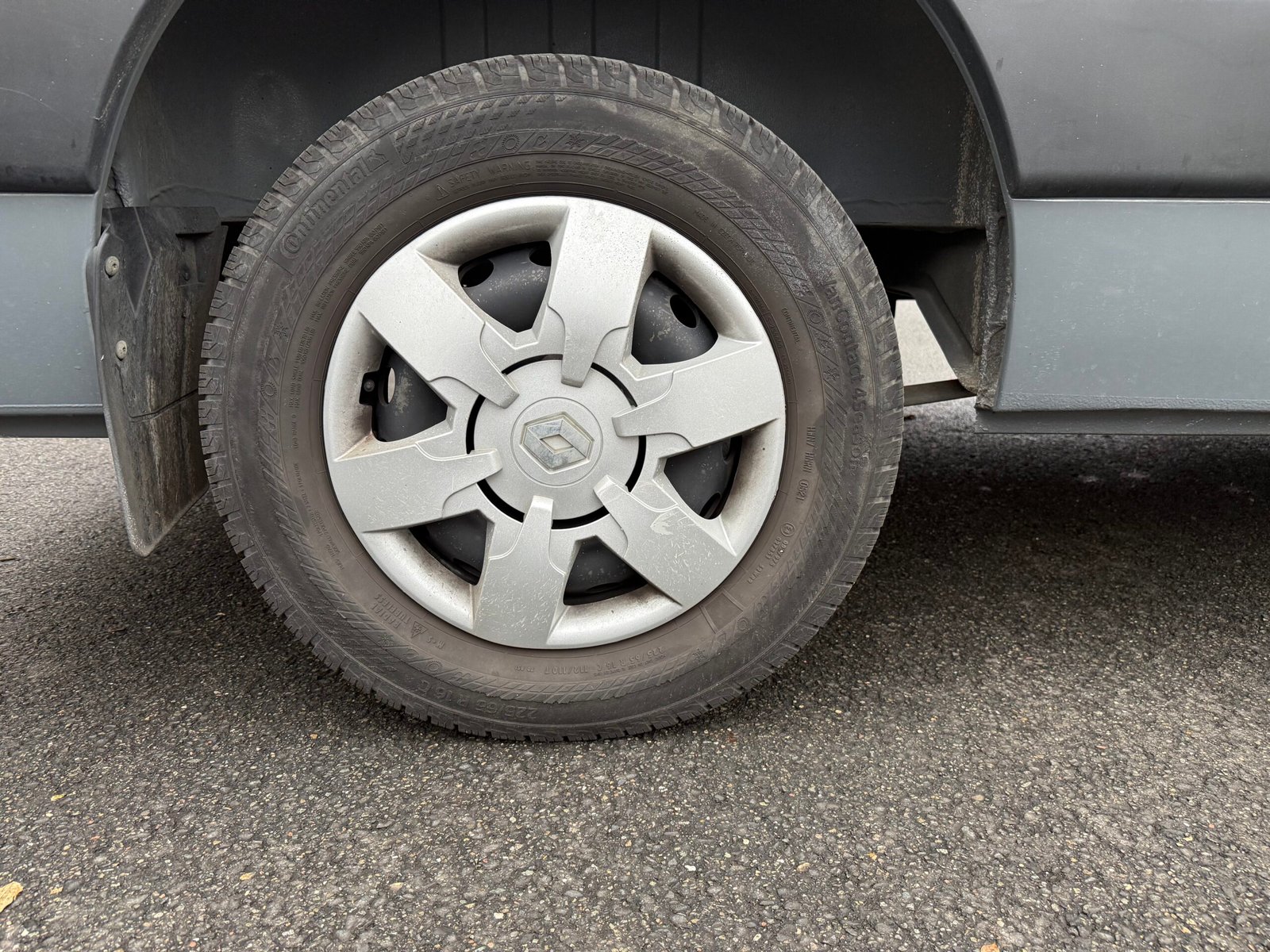 RENAULT Master Confort III Phase 2 Traction Fourgon 2.3 dCi 16V Fourgon BVR 150 cv Boîte auto