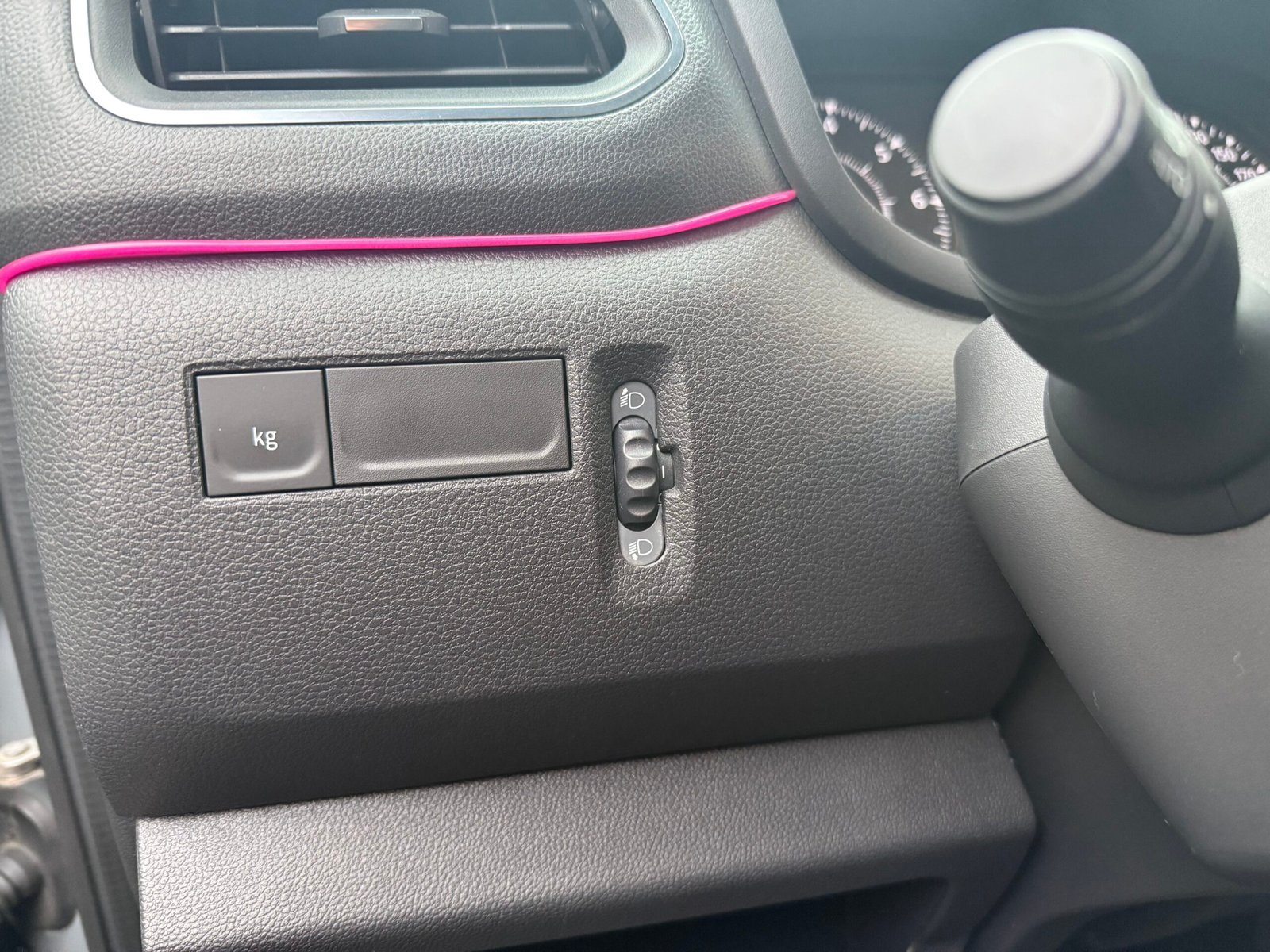 RENAULT Master Confort III Phase 2 Traction Fourgon 2.3 dCi 16V Fourgon BVR 150 cv Boîte auto