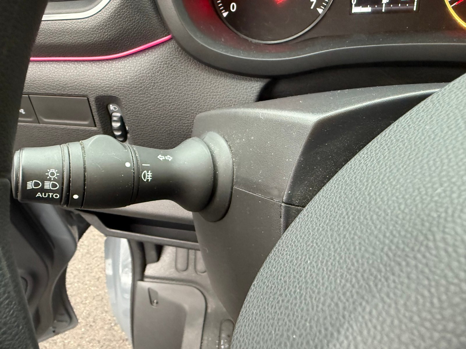 RENAULT Master Confort III Phase 2 Traction Fourgon 2.3 dCi 16V Fourgon BVR 150 cv Boîte auto