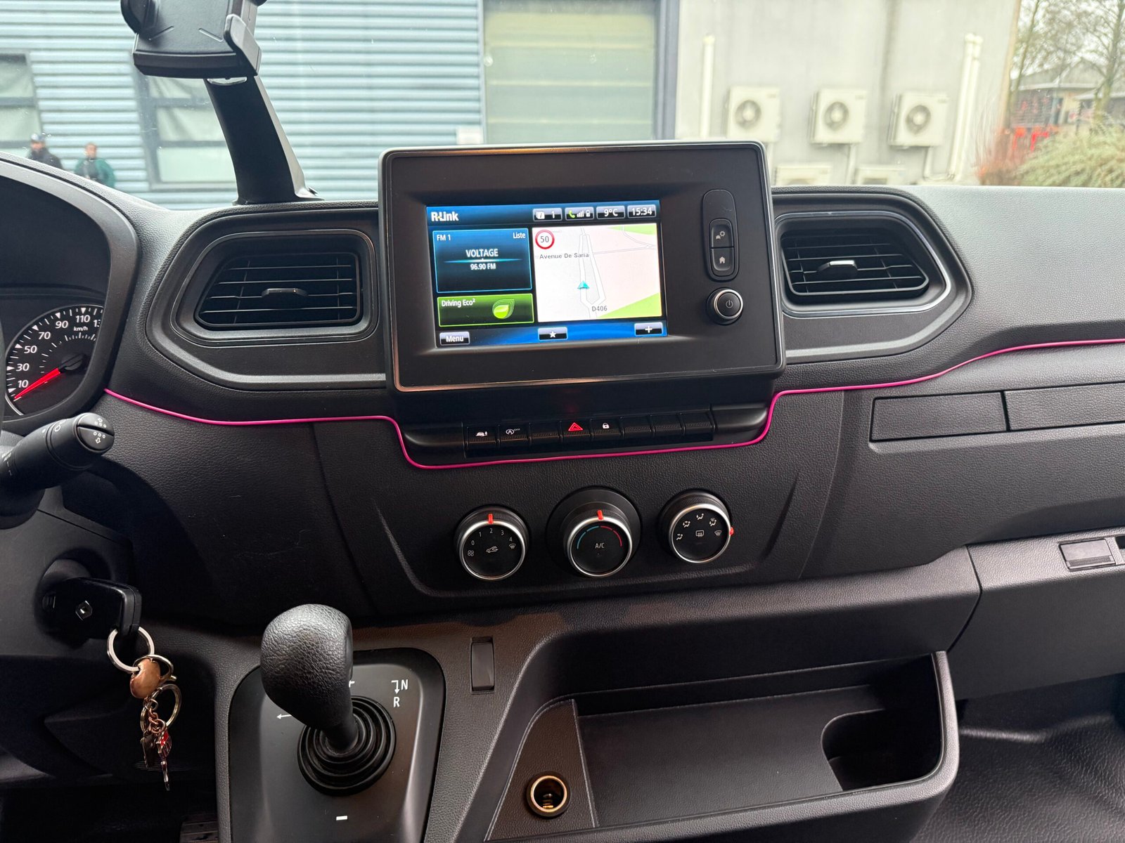 RENAULT Master Confort III Phase 2 Traction Fourgon 2.3 dCi 16V Fourgon BVR 150 cv Boîte auto