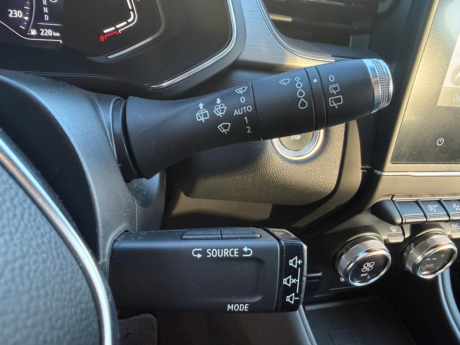 Renault Captur Intens II 1.3 TCe 16V GPF Mild Hybrid EDC7 S&S