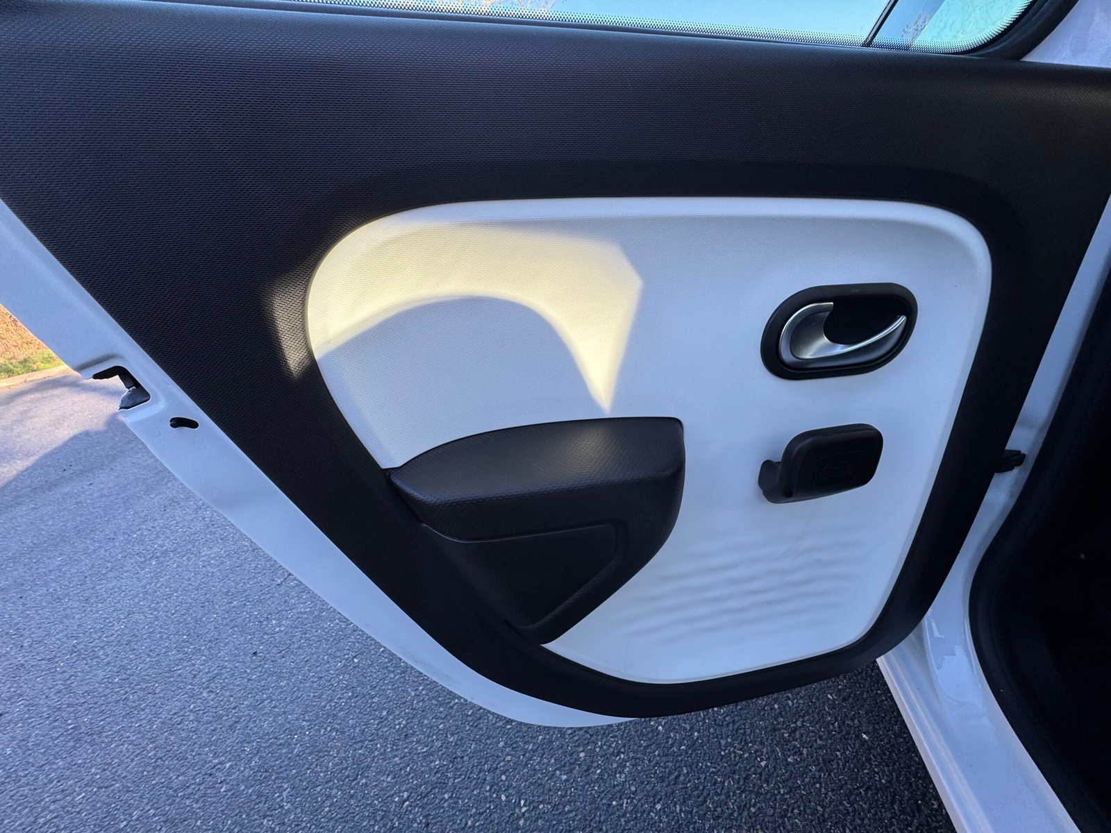 Renault Twingo III Phase 2 « ZEN » 1.0 SCe S&S 75CH