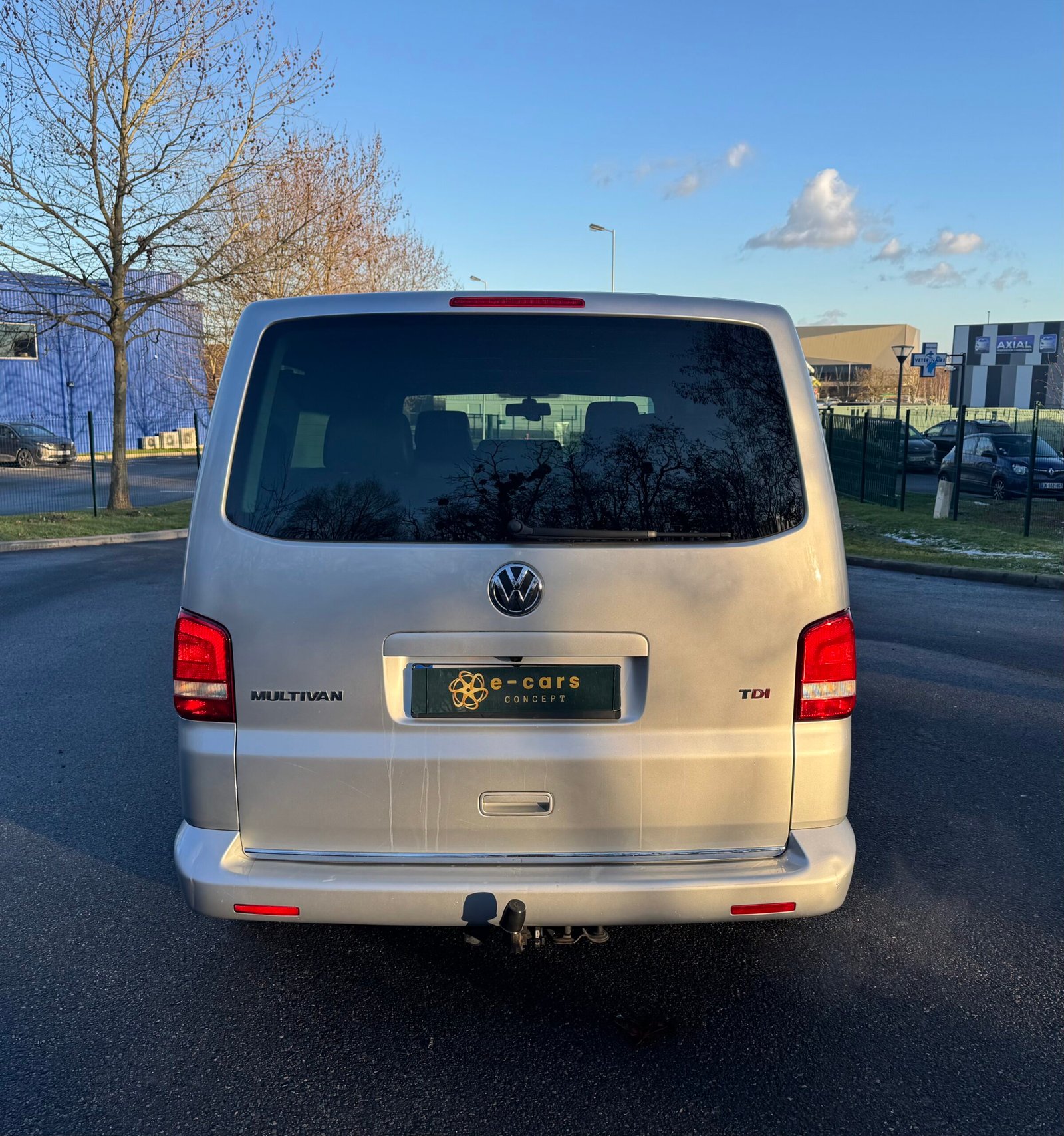 Volkswagen Transporter Phase 2 « HighLine » Multivan 2.0 BiTDI DPF 180CH
