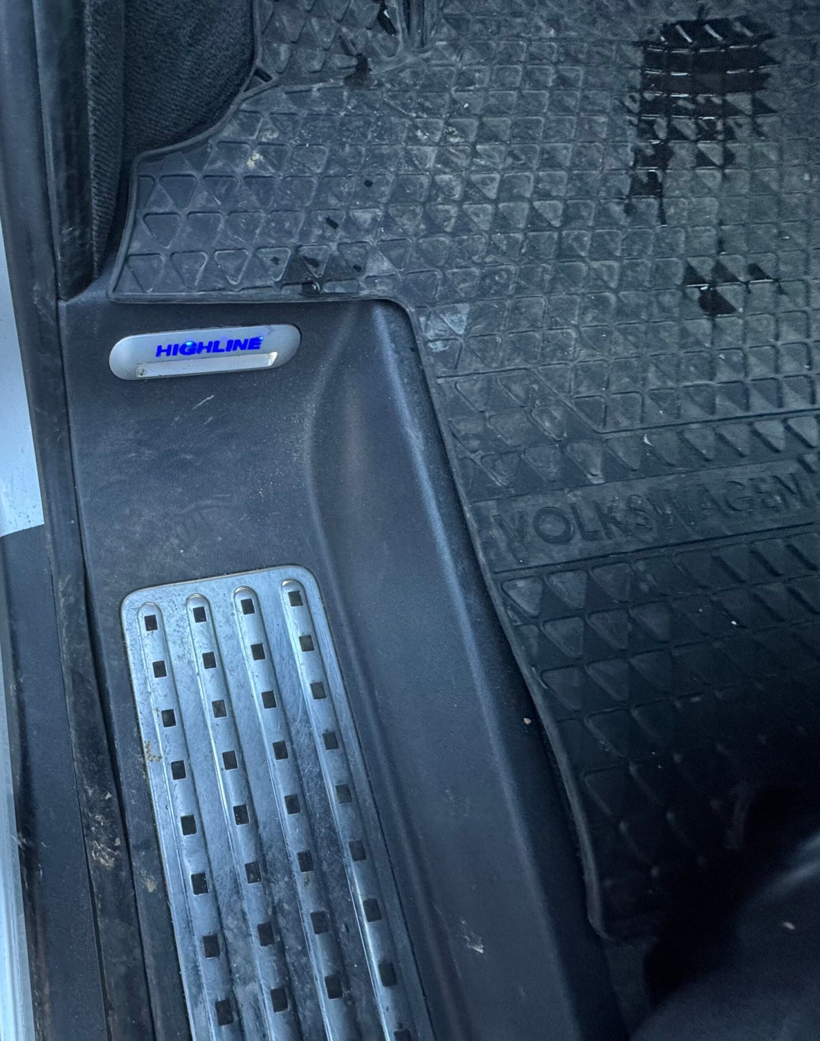 Volkswagen Transporter Phase 2 « HighLine » Multivan 2.0 BiTDI DPF 180CH