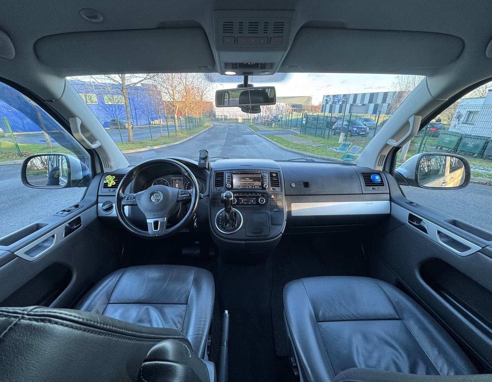 Volkswagen Transporter Phase 2 « HighLine » Multivan 2.0 BiTDI DPF 180CH