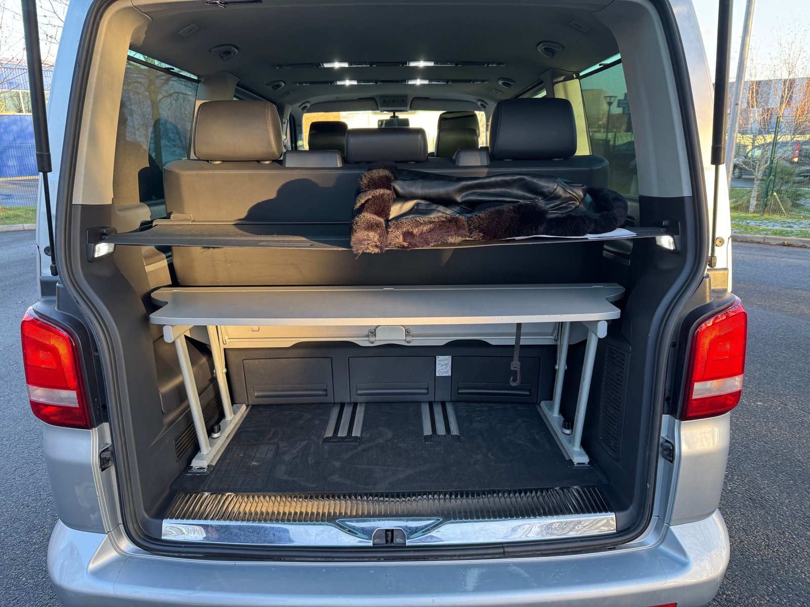 Volkswagen Transporter Phase 2 « HighLine » Multivan 2.0 BiTDI DPF 180CH