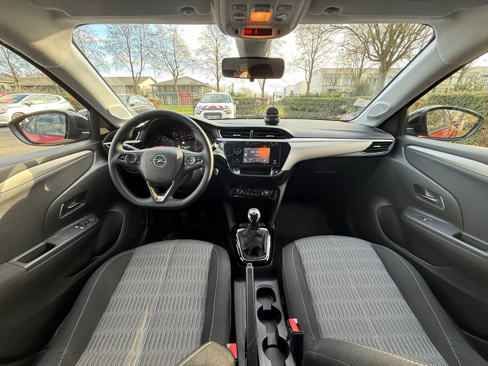 OPEL Corsa Édition F 5 Portes 1.2 i 12V S&S 75 cv