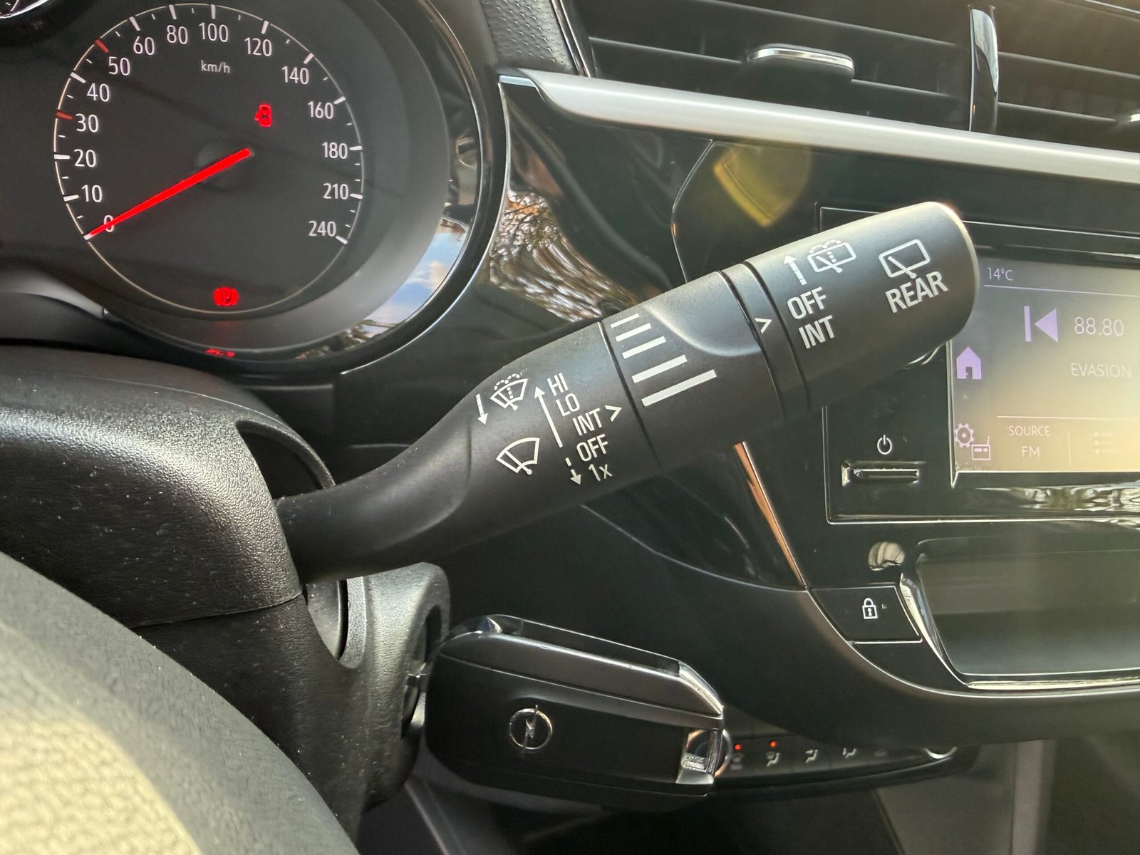 OPEL Corsa Édition F 5 Portes 1.2 i 12V S&S 75 cv