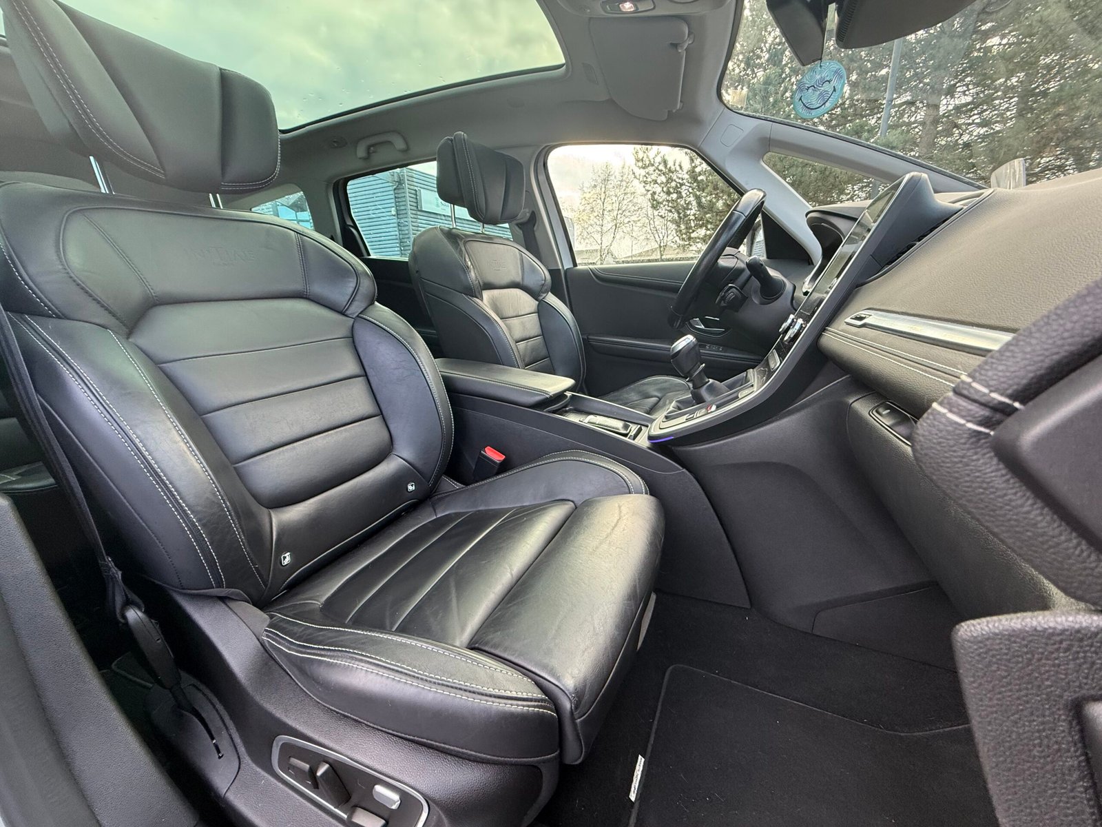 RENAULT Scénic Initial Paris Grand Scénic IV 1.7 dCi 16V 150 cv