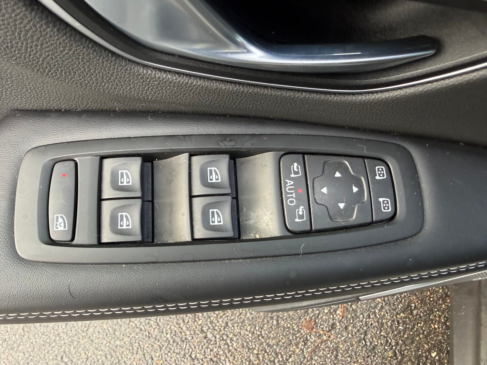 RENAULT Scénic Initial Paris Grand Scénic IV 1.7 dCi 16V 150 cv