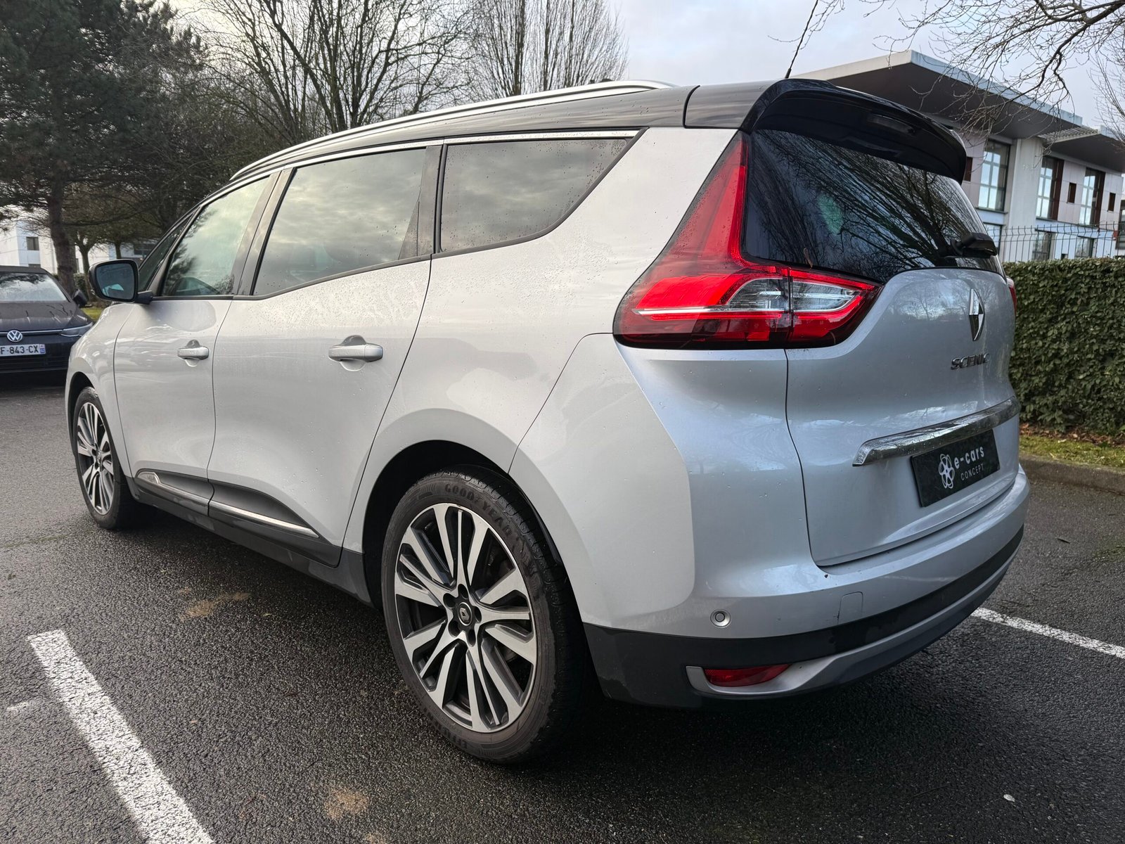 RENAULT Scénic Initial Paris Grand Scénic IV 1.7 dCi 16V 150 cv