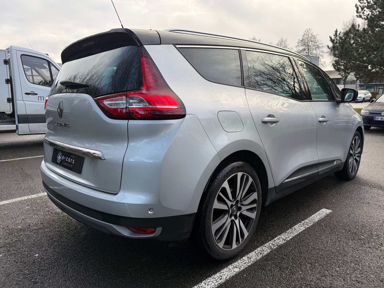 RENAULT Scénic Initial Paris Grand Scénic IV 1.7 dCi 16V 150 cv