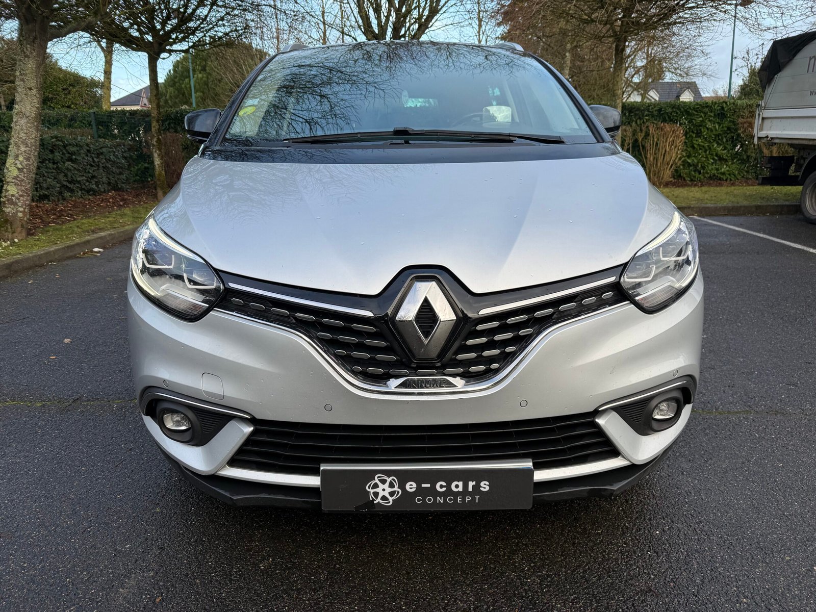 RENAULT Scénic Initial Paris Grand Scénic IV 1.7 dCi 16V 150 cv