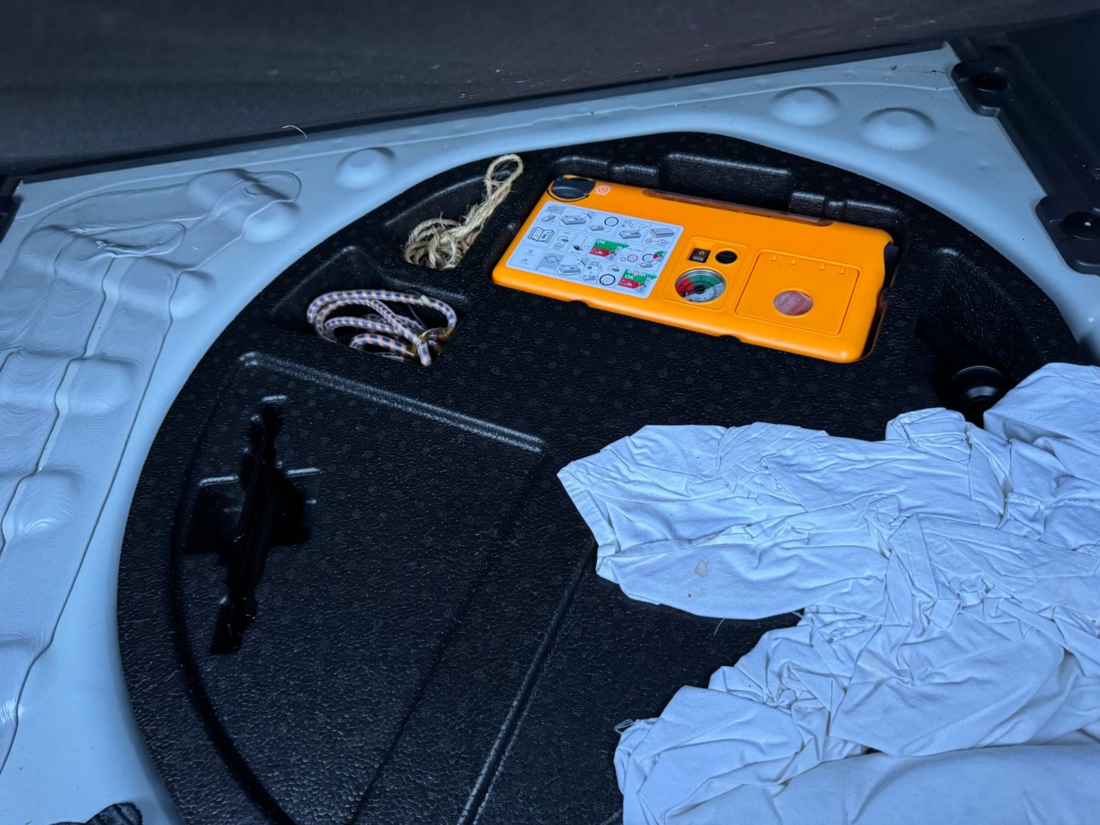 PEUGEOT 3008 FELINE TITANE I 2.0 HDi 16V FAP 150 cv