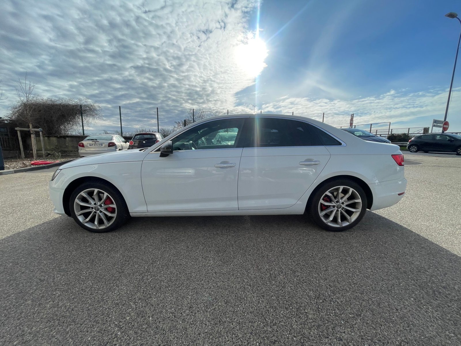 Audi A4 2l TDI design luxe boîte automatique