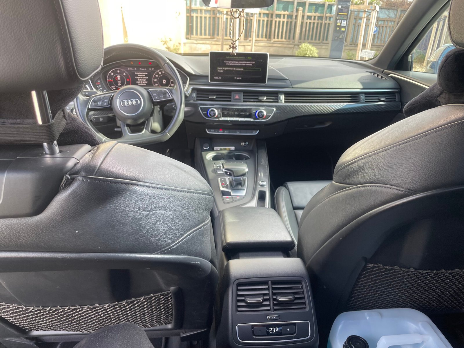 Audi A4 2l TDI design luxe boîte automatique