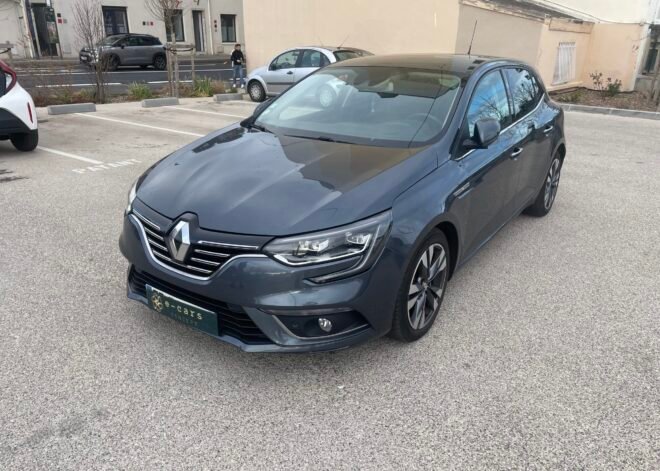 RENAULT Mégane IV 1.6 Blue dCi 115 cv INTENS