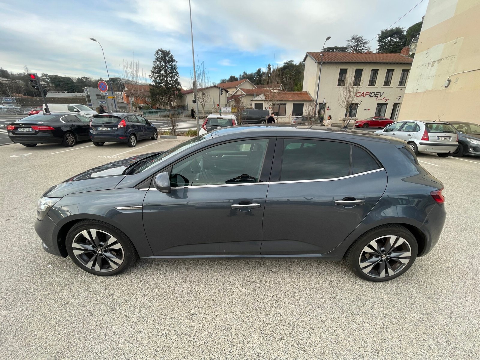 RENAULT Mégane IV 1.6 Blue dCi 115 cv INTENS