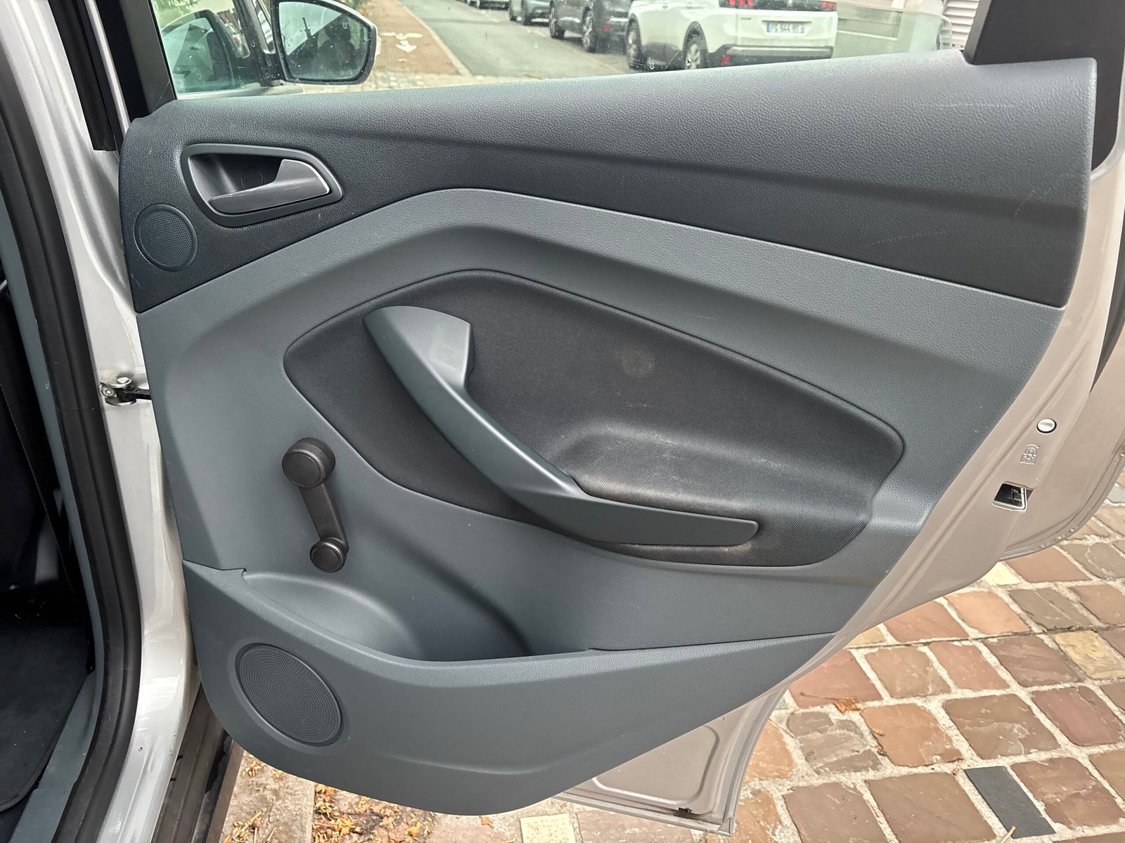 FORD C-Max 1.6 TDCi 95ch “Business”