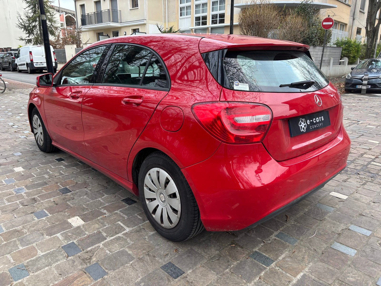 MERCEDES-BENZ Classe A180 1.6 122ch “Business”