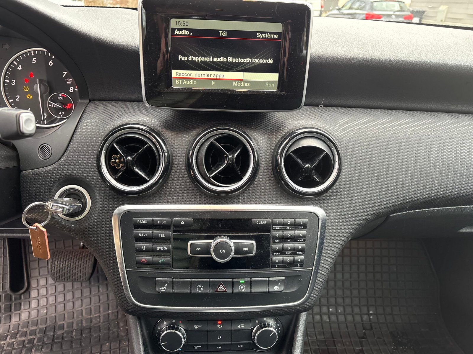 MERCEDES-BENZ Classe A180 1.6 122ch “Business”