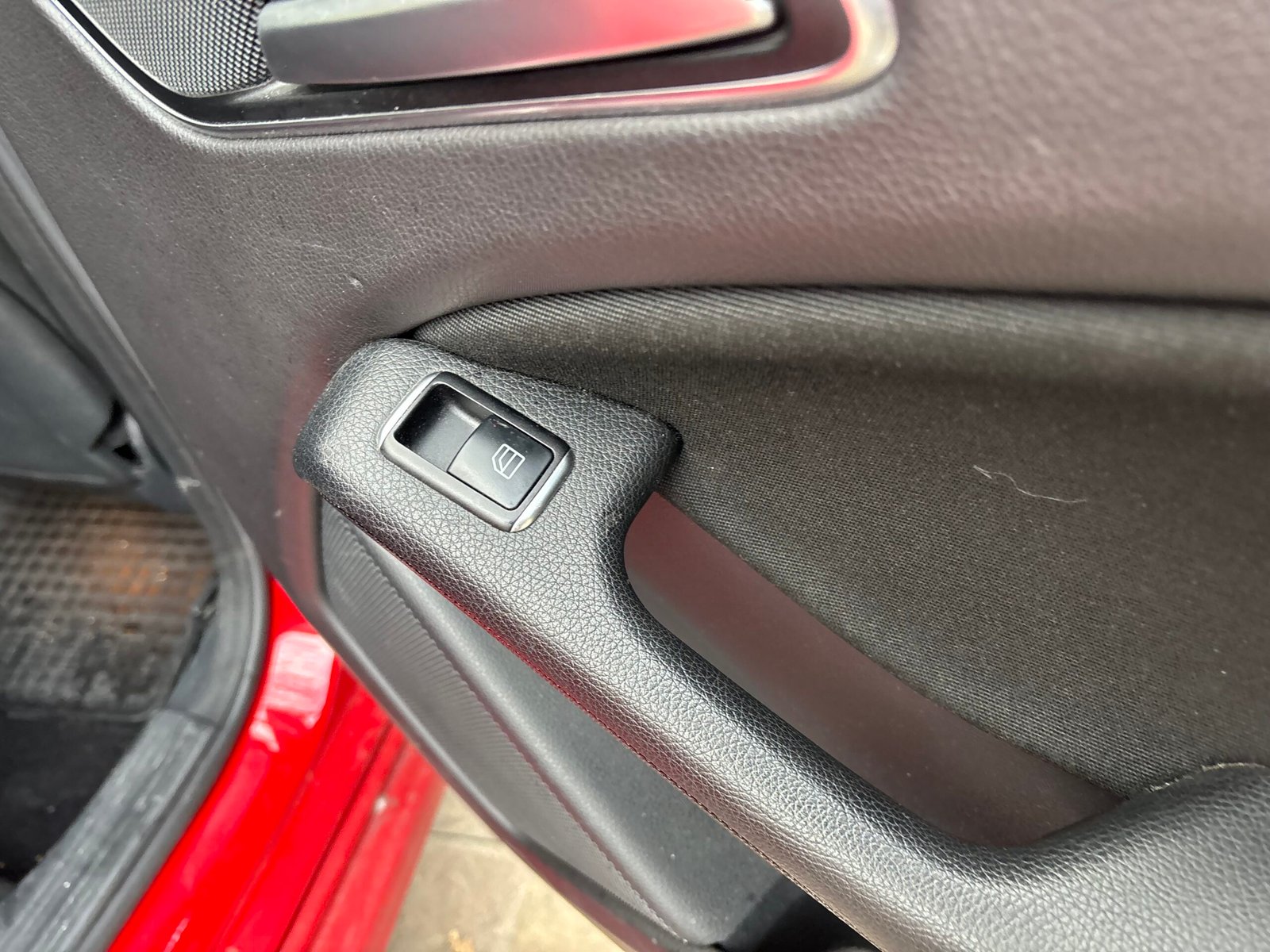 MERCEDES-BENZ Classe A180 1.6 122ch “Business”