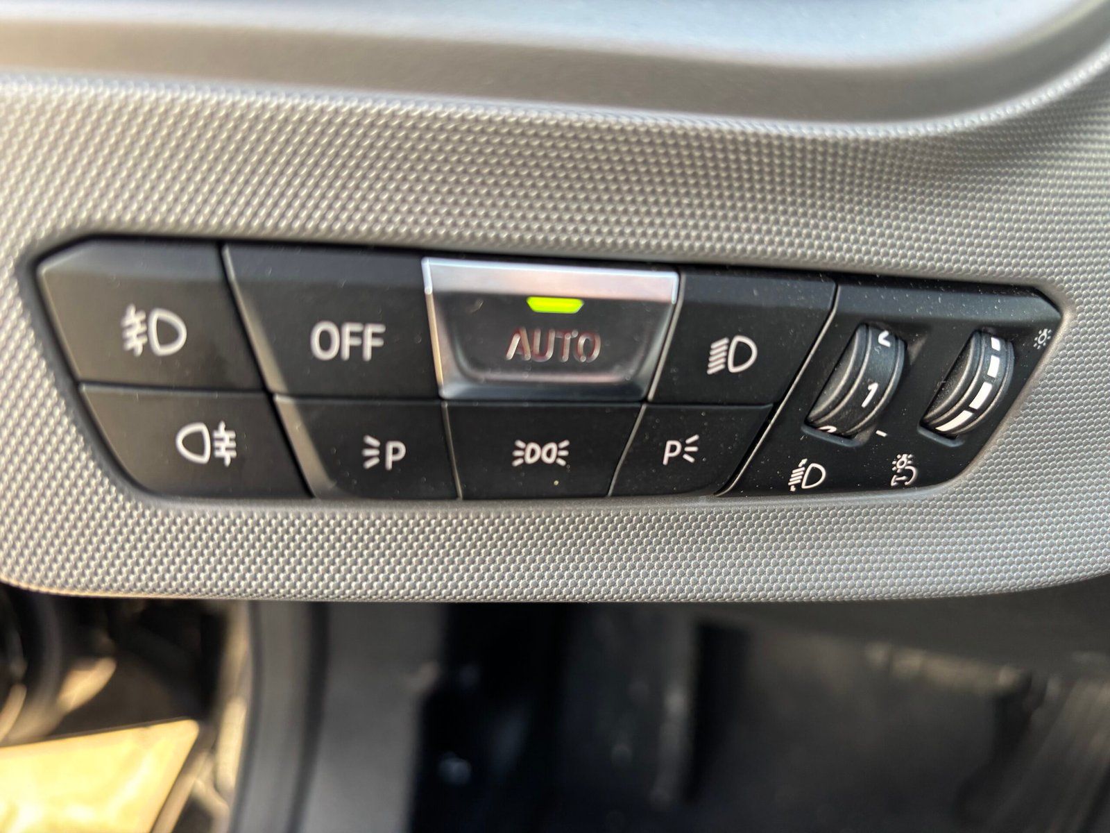 BMW Série 2 Gran Coupé 218i 140ch “Business Design”