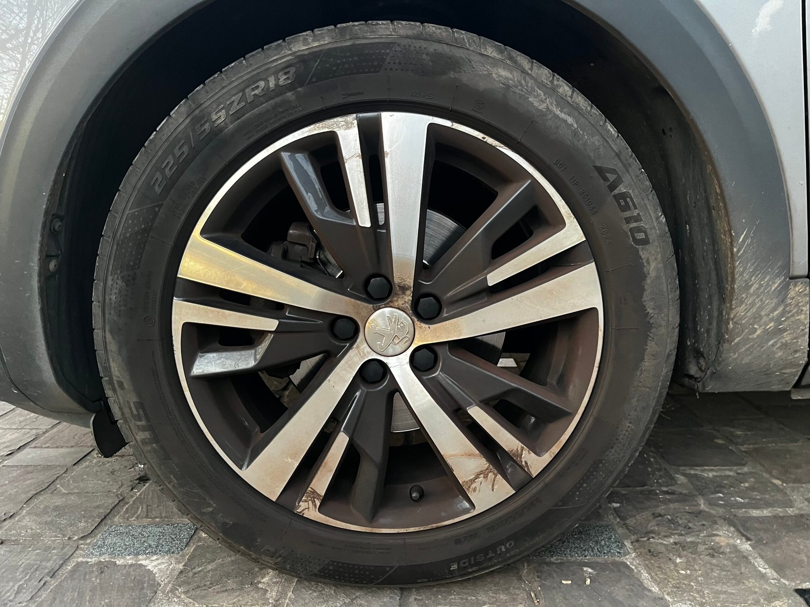 PEUGEOT 3008 1.2 THP 12V EAT6 130Ch “GT Line”