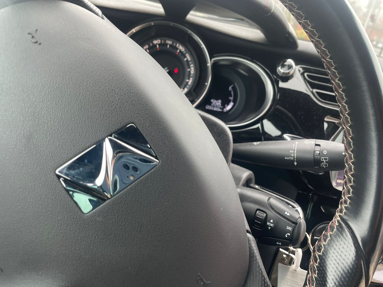 DS Ds3 PERFORMANCE manuelle 165ch essence