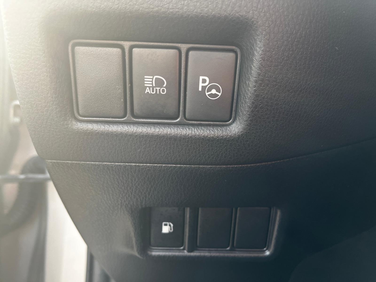 TOYOTA C-HR 1.8 VVT-i Hybrid 122ch “Graphic Pack Premium”