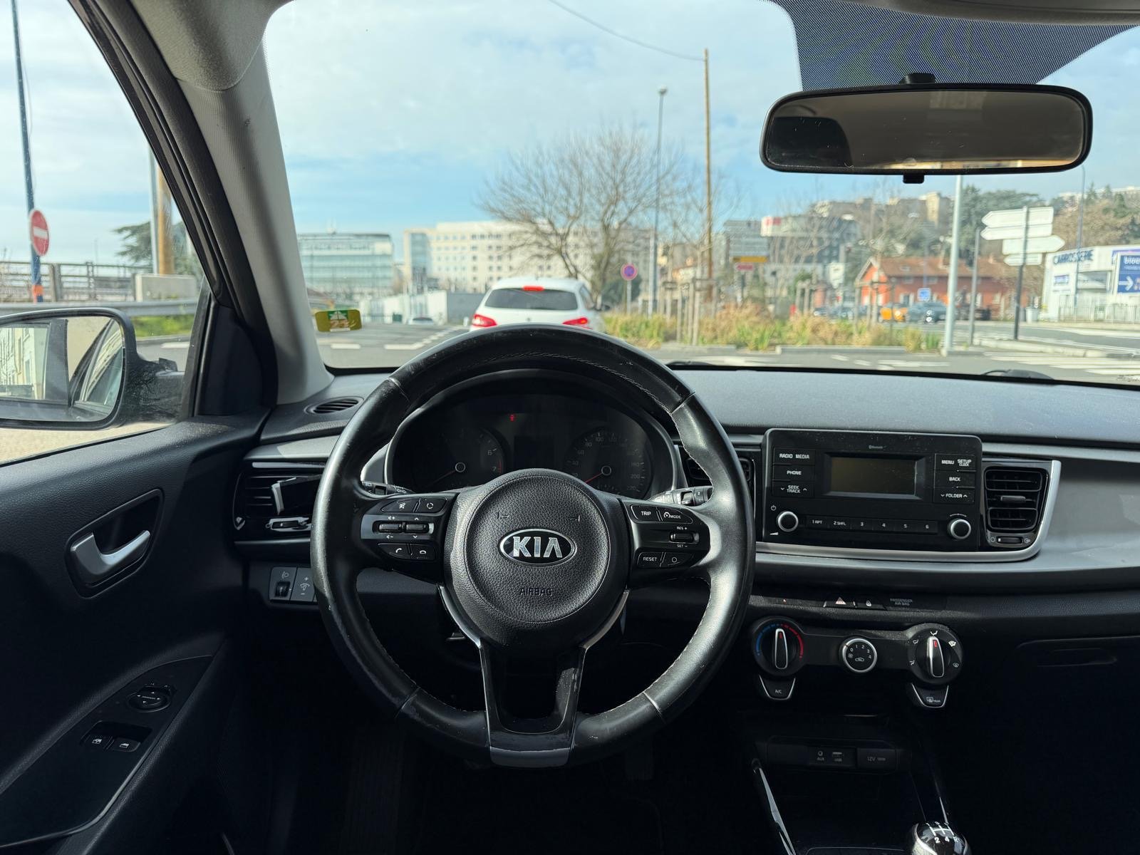 KIA Rio IV 1.2 CVVT essence 84ch