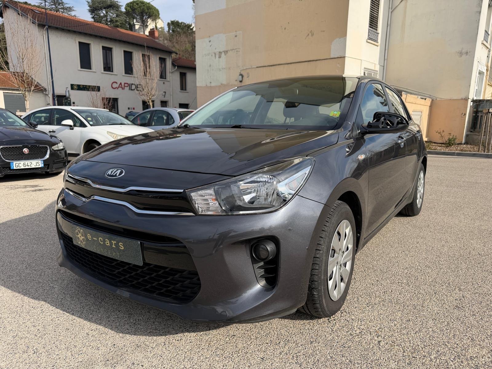 KIA Rio IV 1.2 CVVT essence 84ch
