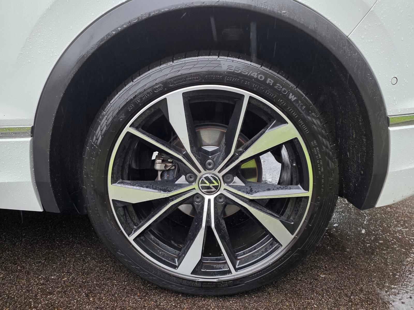 Volkswagen Tiguan R-Line 2.0 TDI 150 ch DSG7