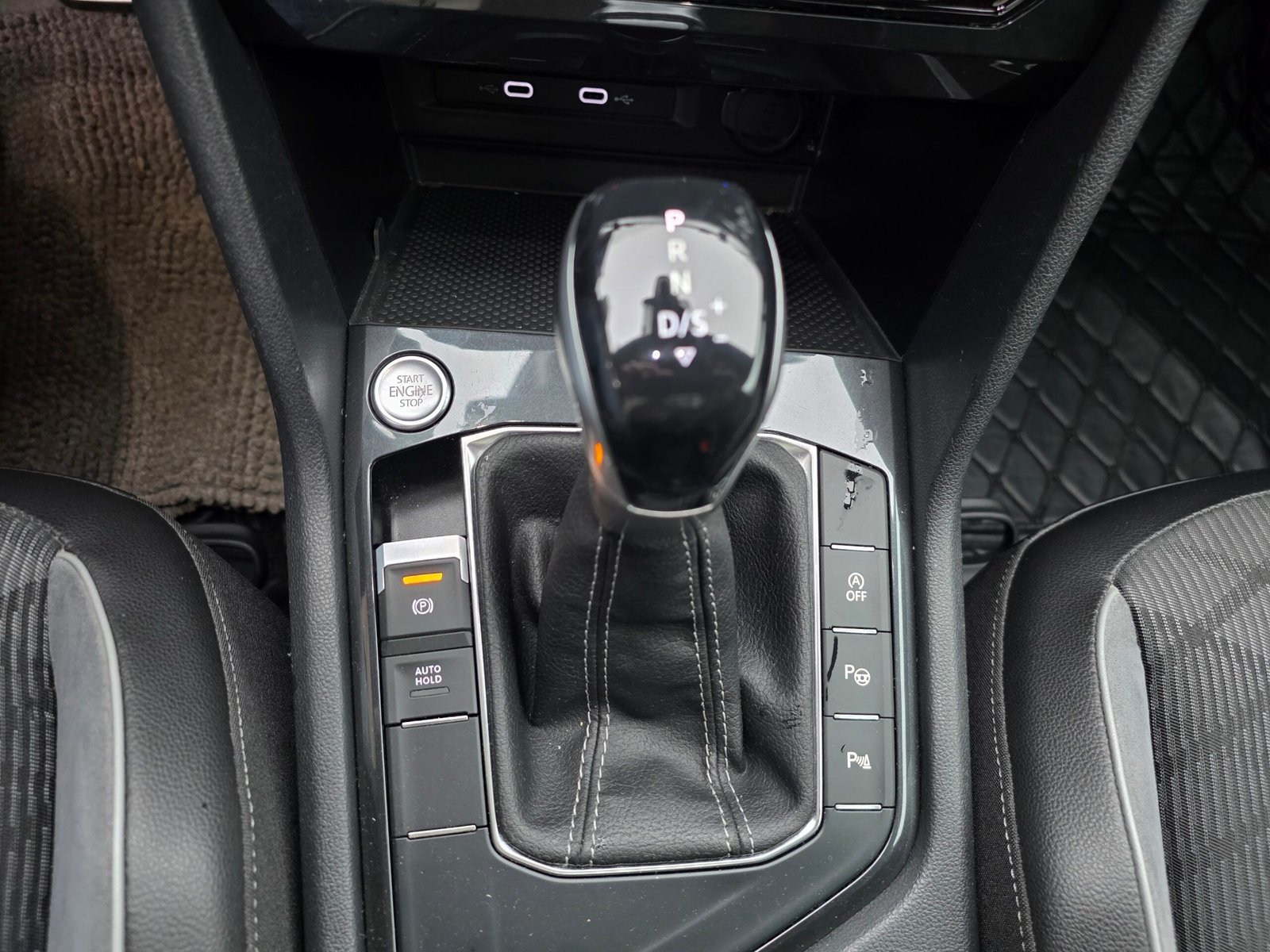 Volkswagen Tiguan R-Line 2.0 TDI 150 ch DSG7