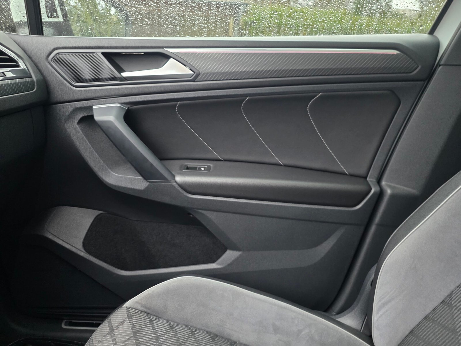 Volkswagen Tiguan R-Line 2.0 TDI 150 ch DSG7