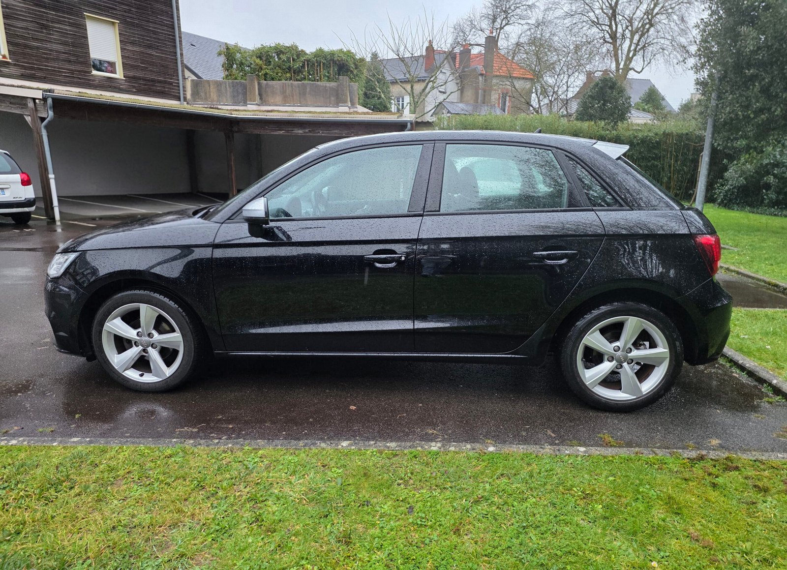 AUDI A1 Sportback – 1.0 TFSI 95ch Ambiente