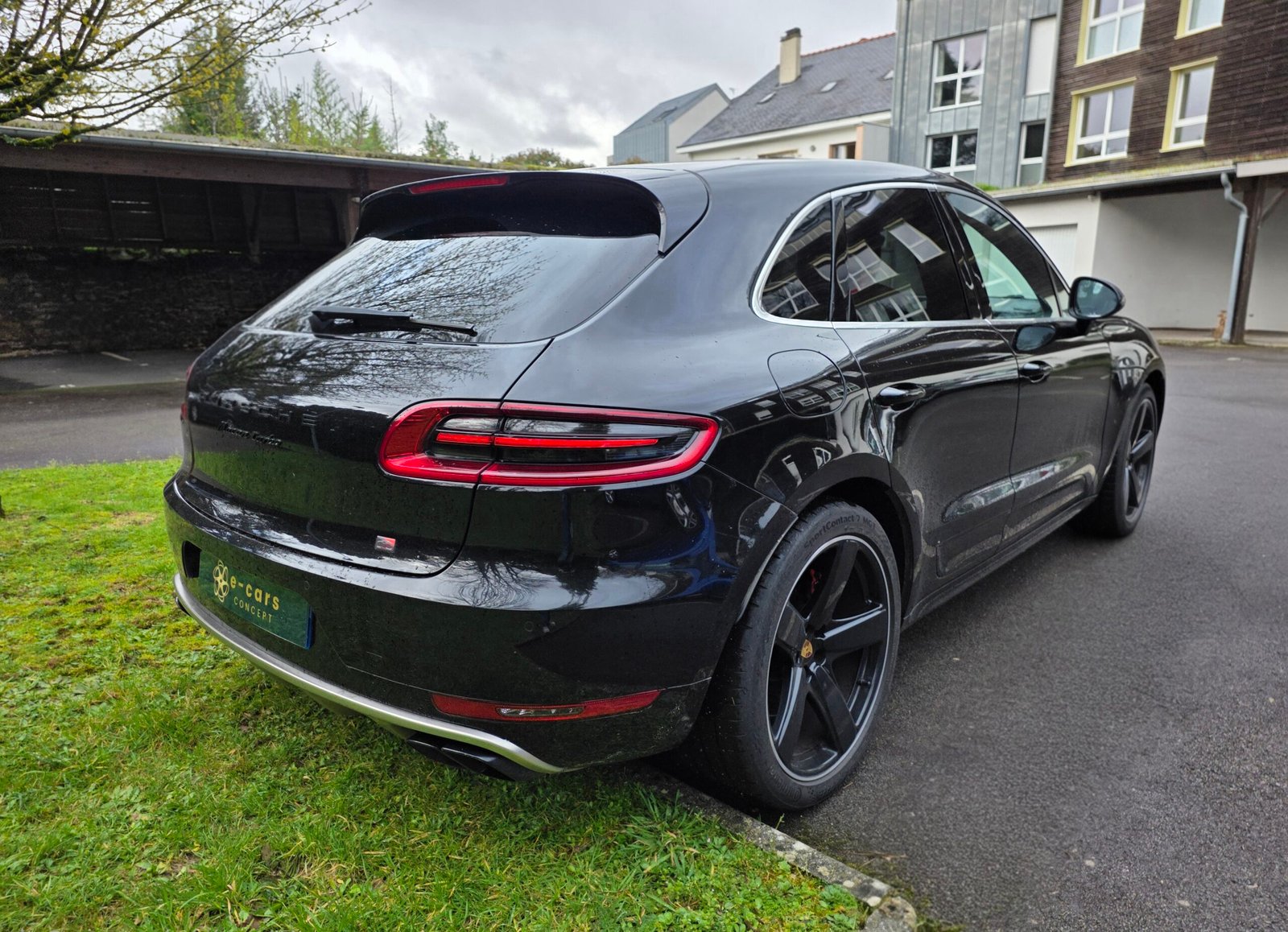 PORSCHE MACAN TURBO – V6 3.6 Biturbo 400ch
