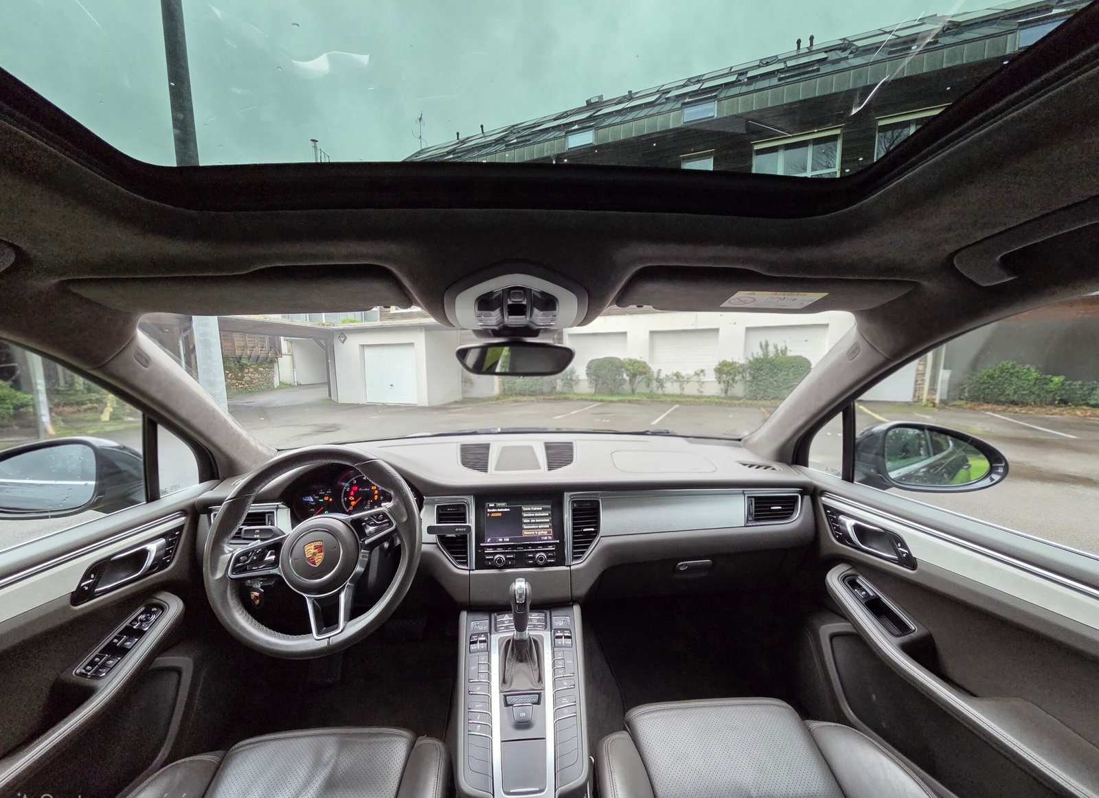 PORSCHE MACAN TURBO – V6 3.6 Biturbo 400ch