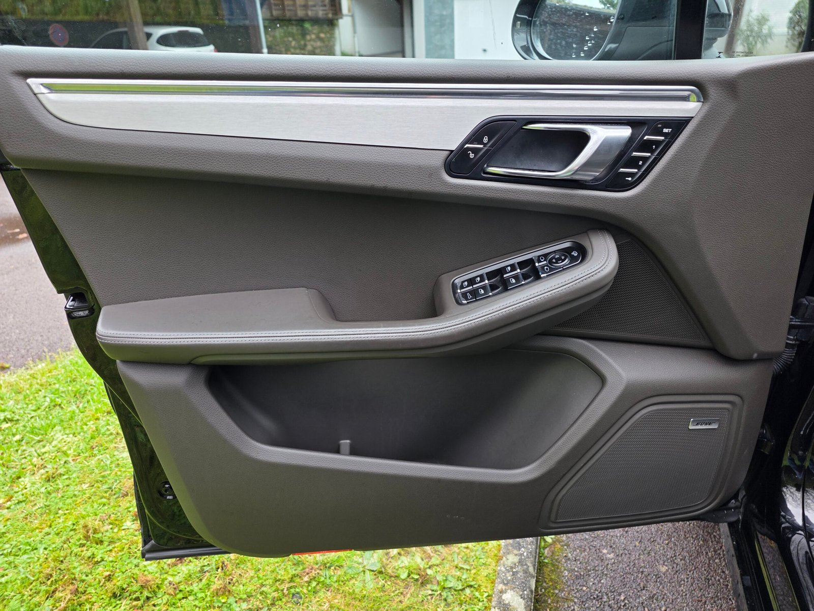 PORSCHE MACAN TURBO – V6 3.6 Biturbo 400ch