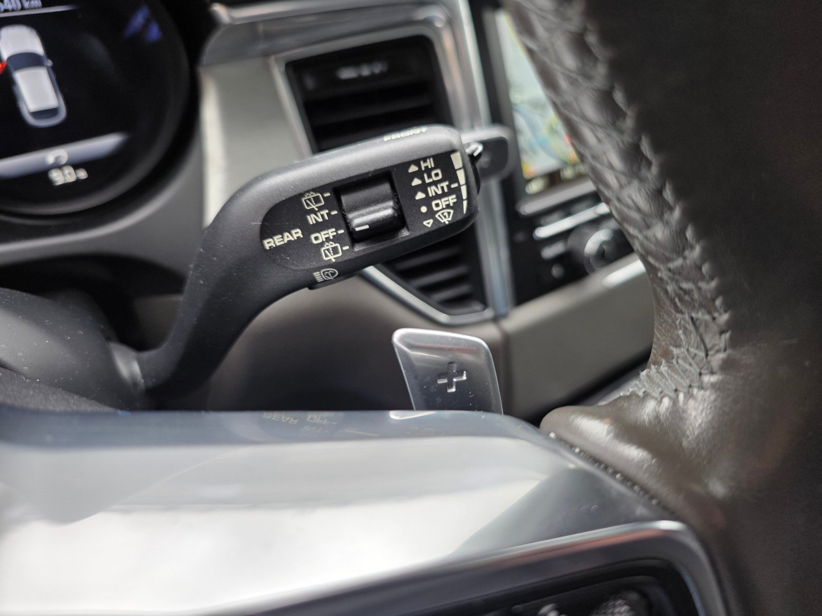 PORSCHE MACAN TURBO – V6 3.6 Biturbo 400ch