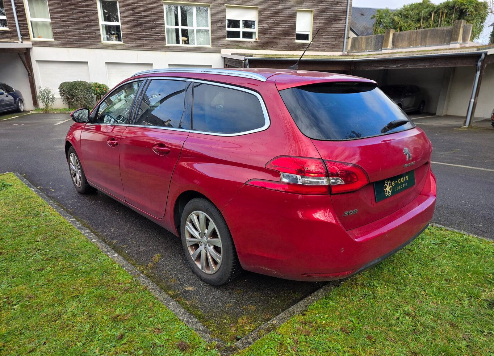 PEUGEOT 308 SW – 1.6 BlueHDi 120ch Allure