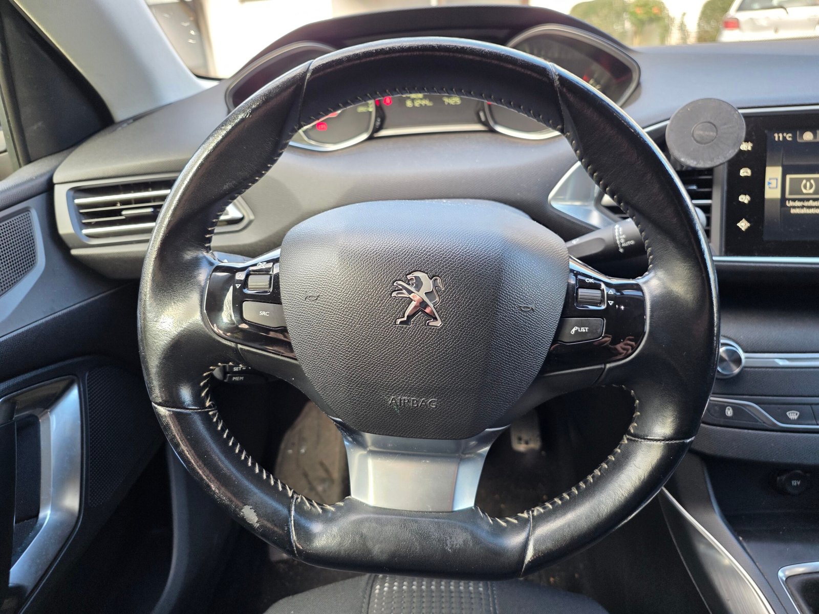 PEUGEOT 308 SW – 1.6 BlueHDi 120ch Allure