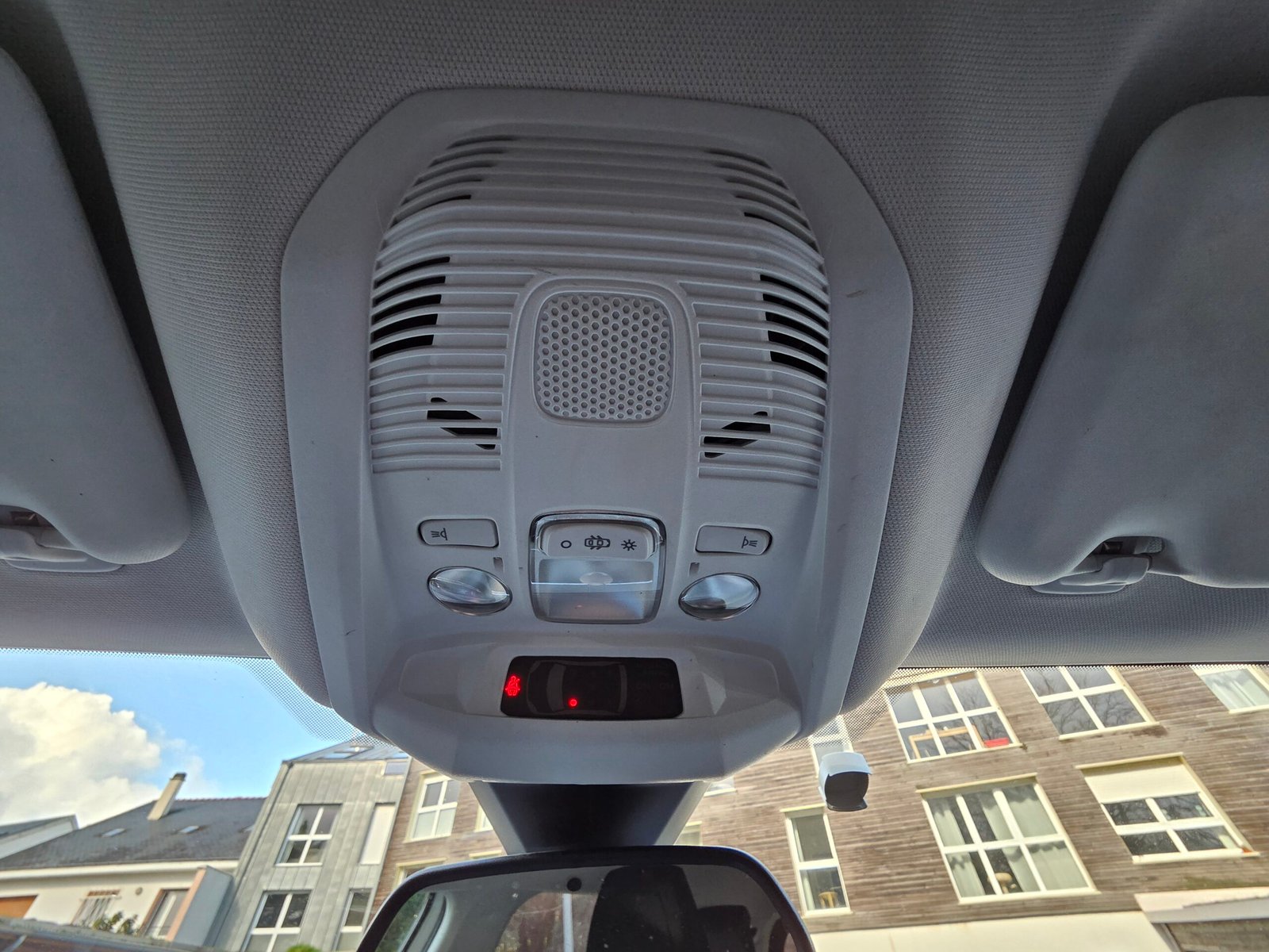 PEUGEOT 5008 – 1.6 BlueHDi 120ch Active