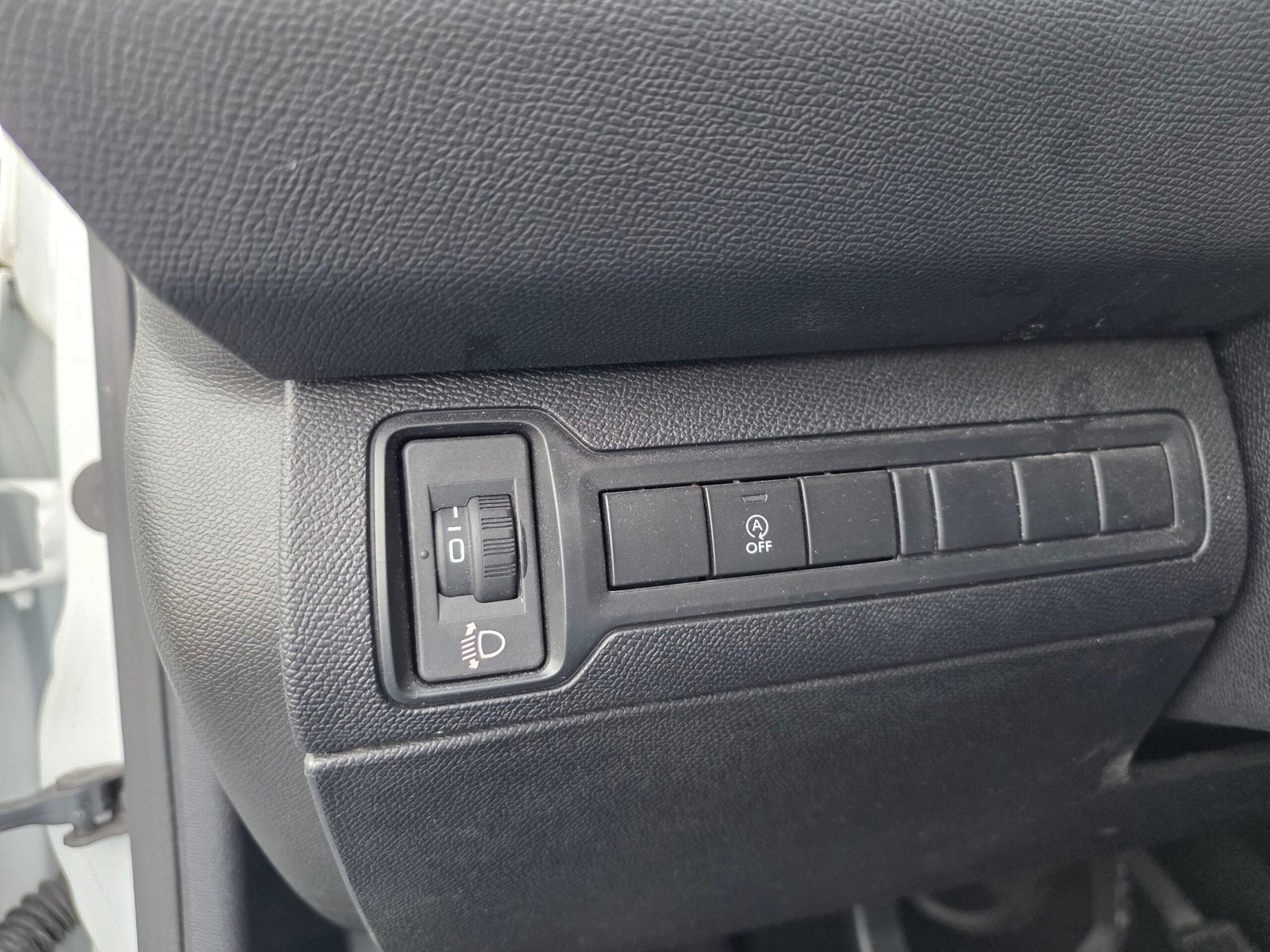 PEUGEOT 308 Phase 2 – 1.5 BlueHDi 102ch Active