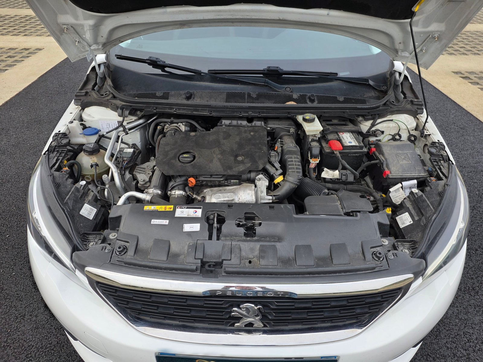 PEUGEOT 308 Phase 2 – 1.5 BlueHDi 102ch Active