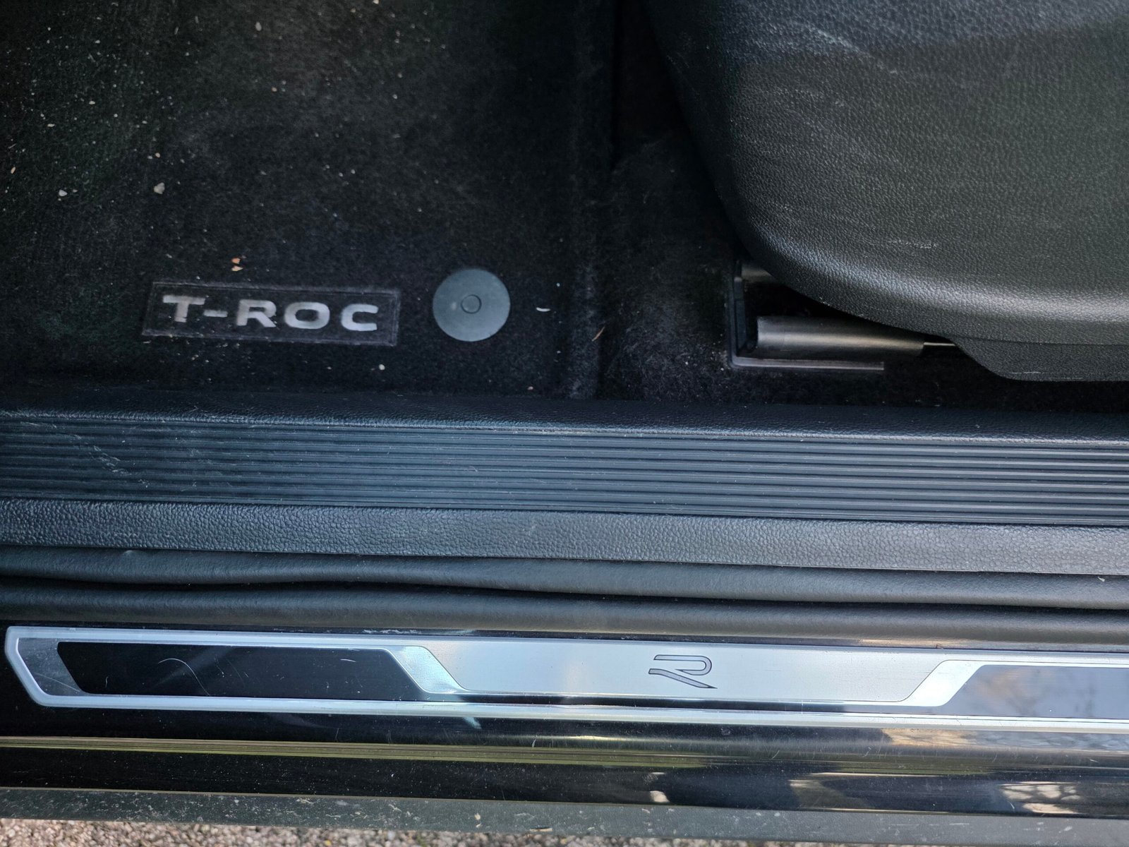 VOLKSWAGEN T-ROC 2.0 150ch TDI R-LINE Phase 2